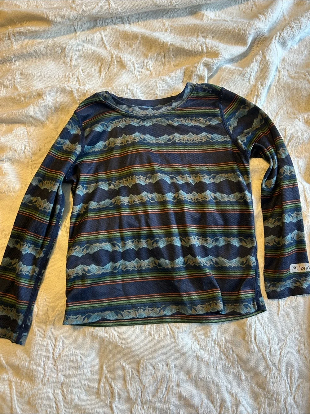 Terramar Kids Boys 4T Thermal Baselayer Set Top & Pants Mountains Stripes